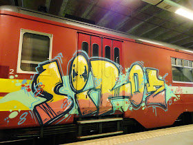 kaos graffiti