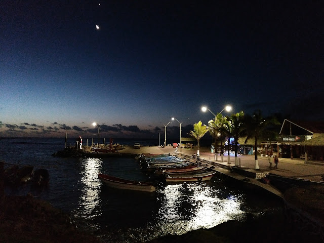 Puerto de Hanga Roa, Isla de Pascua