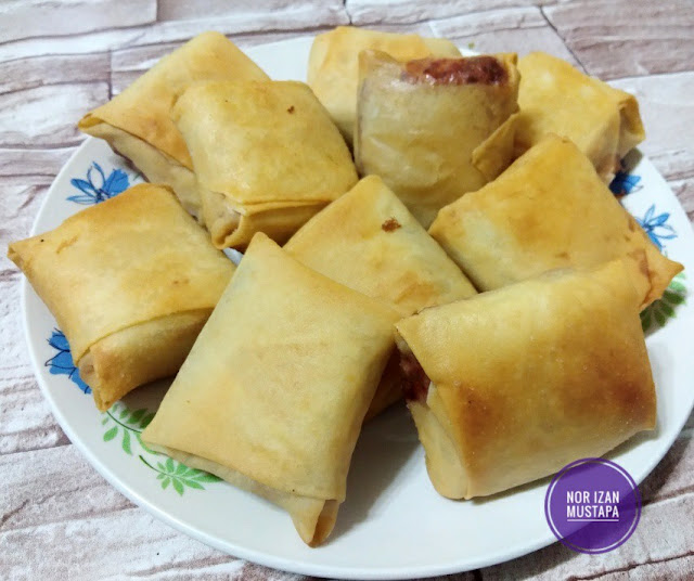 Popia roti inti ayam untuk Iftar - Dari Dapur Kak Tie