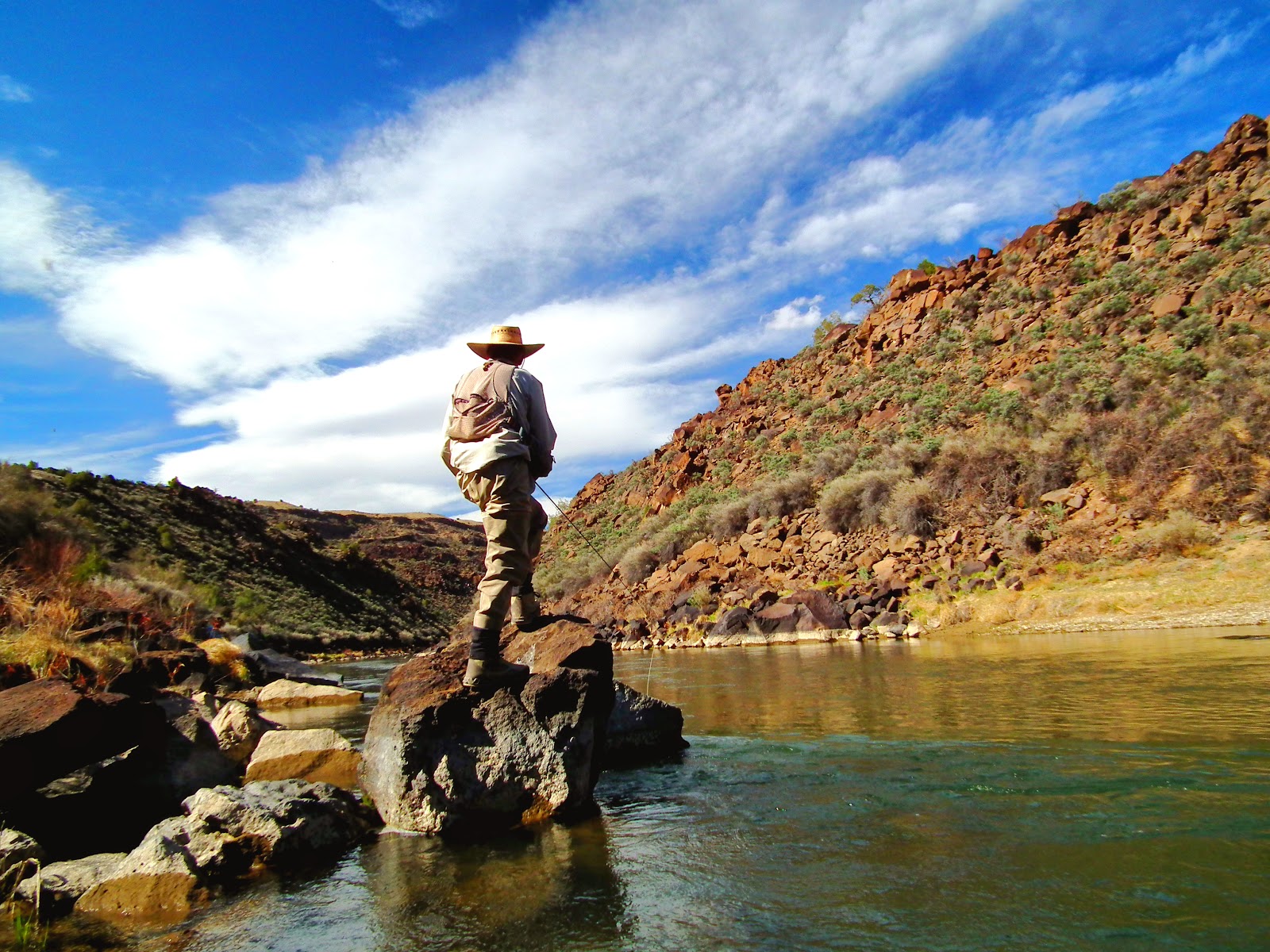 Outdoors Nm On Fishing The Rio Grande Gorge With John Nichols And Taylor Streit