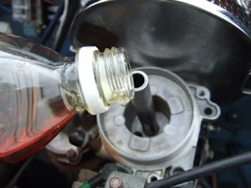 ROVER MINI COOPER SUキャブのニードル磨き