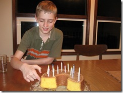 Wills bday cake 01