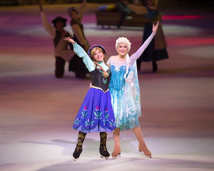 Disney on Ice - Anna & Elsa