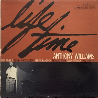 ALBUM: portada de "Life Time" de TONY WILLIAMS