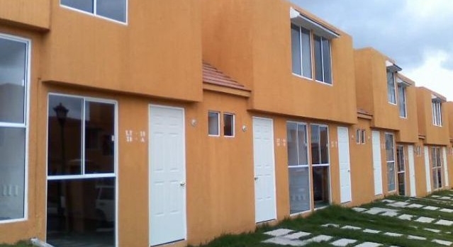 SEDATU entrega acciones de vivienda en el interior del estado poblano