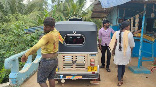 முறிகண்டி பகுதியில் விபத்து: புதுக்குடியிருப்பு பிரதேசசபை ஊழியர் பலி - மூவர் படுகாயம்.