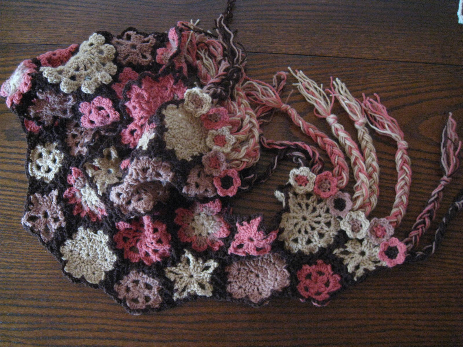 Dawn s Crochet  Blog Flower  Scarf 