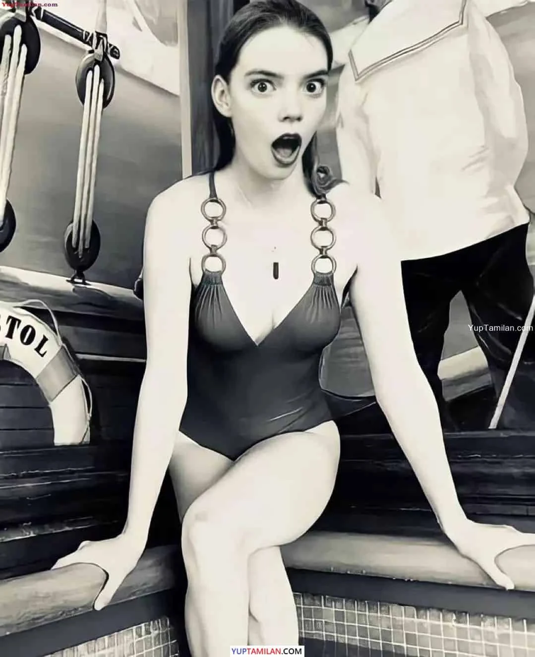 Anya Taylor Joy Sexiest Bikini & Hot Seducing Images