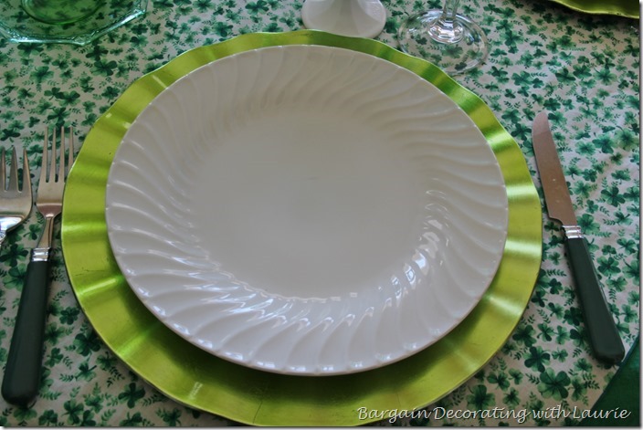 St Patrick Tablescape-Bargain Decorating with Laurie