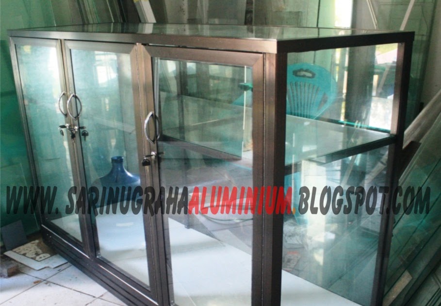 Sari Nugraha Aluminium Kaca  Construction desain  etalase 