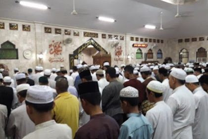 Keutamaan Shalat Tarawih Dan Hukum Shalat Tarawih Berjamaah
