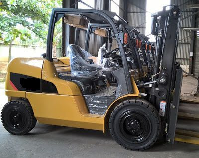 Mitsubishi Nichiyu Forklift 5 tons