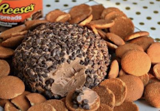 Reese’s Peanut Butter Cream Cheese Ball 