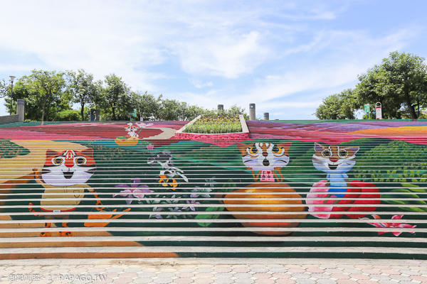 台中太平|921震災紀念公園|台中最大3D石虎家族地景彩繪