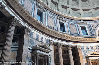 Pelas Praças de Roma e Pantheon