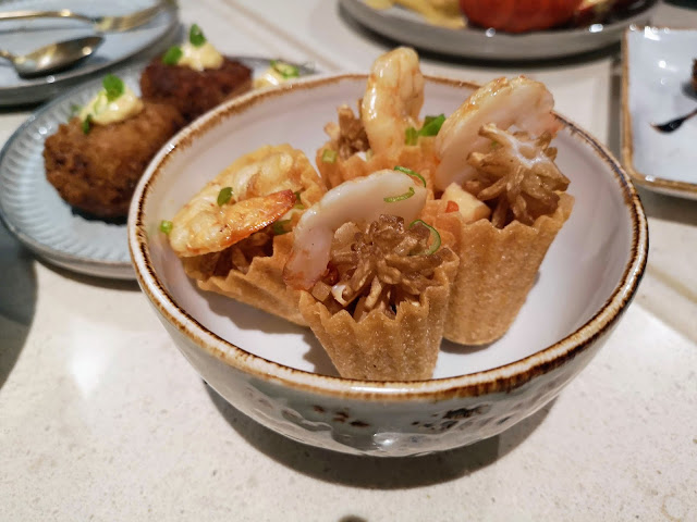 Yuzu Seafood Kueh Pie Tee