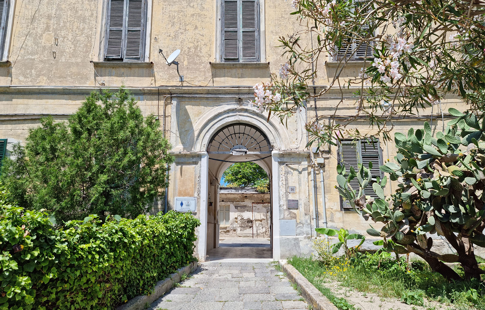 Procida piazza d'Armi