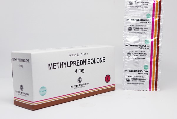 Methylprednisolone: Penggunaan, Manfaat, Efek Samping, dan Perhatian Khusus