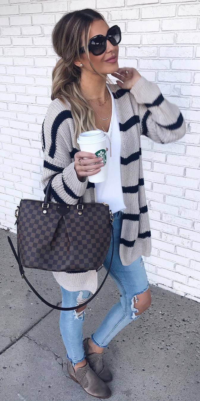 casual outfit idea : knit stripped cardigan + bag + top + rips + boots