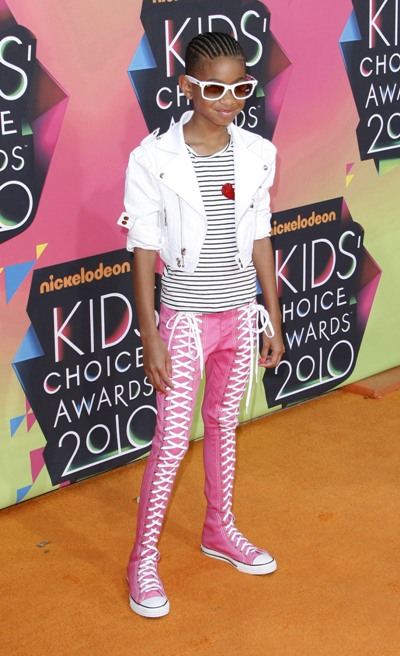 Willow Fashion Style on Kiddie Star Signs  Willow Smith S Fab Funky Fashion