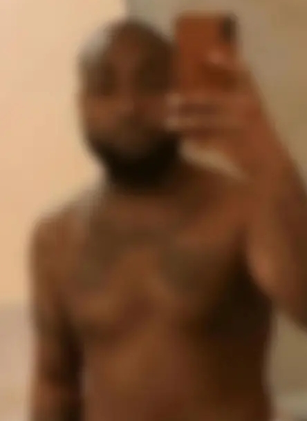 Wizkid Posts Picture Of Davido In A Lingerie.. 