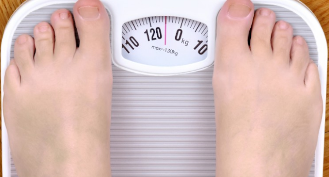 Berat Badan Anda Naik Terus? Lihat 10 Langkah di Bawah ini Untuk Menurunkannya Tanpa Berolahraga