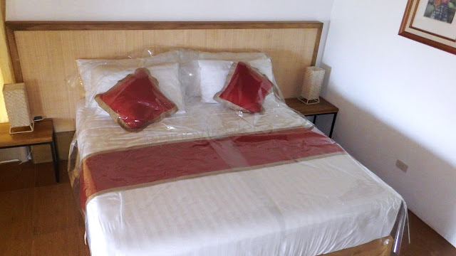 another view of the bed at Villa #1 in Mikomiko Resort in Mondragon Northern Samar