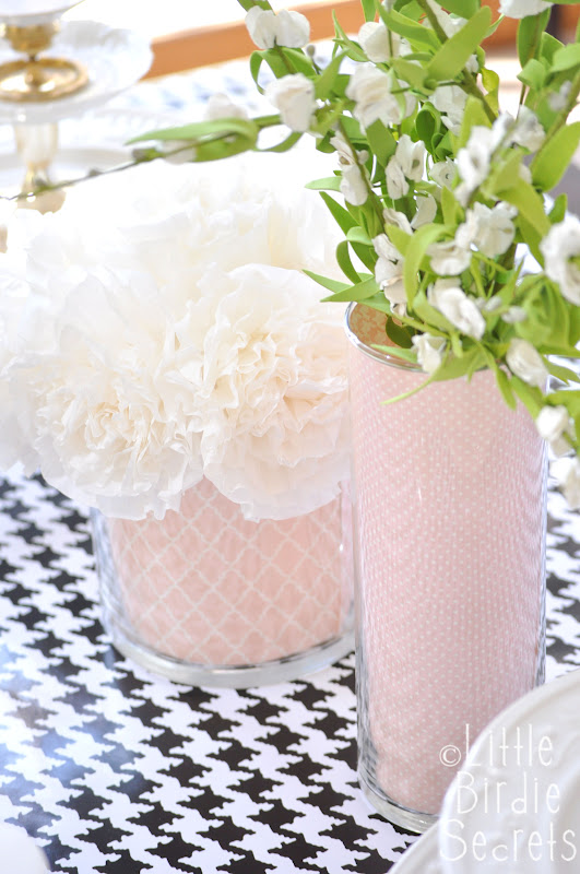 custom vases for wedding shower or holiday centerpieces over at Make and