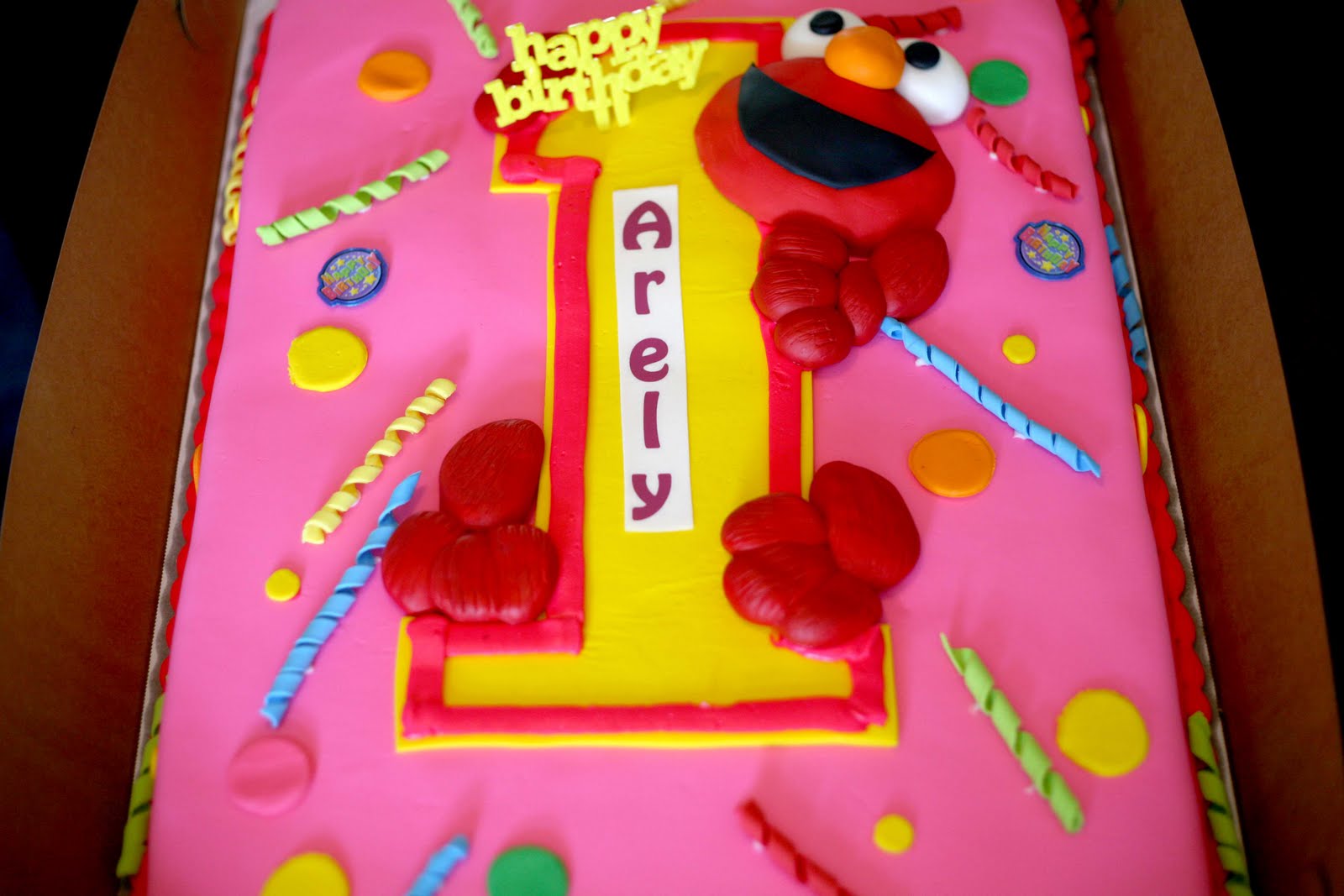 Hector S Custom Cakes Elmo 1st Birthday Cake