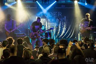 Tuber live