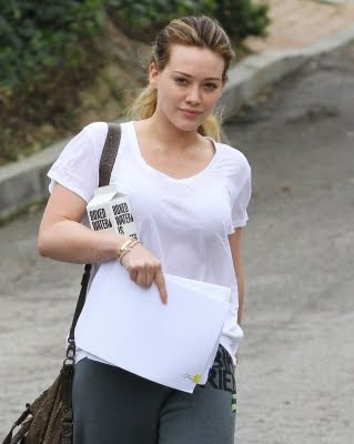 hilary duff 2011 news. Hilary Duff Drinks Boxed Water