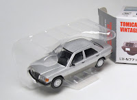 Tomica Limited Vintage NEO LV-N77a Mercedes Benz 190E