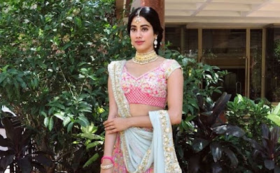 jhanvi kapoor in lehenga, jhanvi kapoor dressing style, jhanvi kapoor dress malfunction, jhanvi kapoor fashion, indian wedding guest outfit ideas, jhanvi kapoor dhadak, jhanvi kapoor in indian wear, jhanvi kapoor indian dresses, best jhanvi looks, जाह्नवी कपूर की एथनिक ड्रैस, jhanvi kapoor wedding designs, jhanvi kapoor hot scene, jhanvi kapoor videos, jhanvi kapoor in sarees, jhanvi kapoor net worth, jhanvi kapoor in dhadak