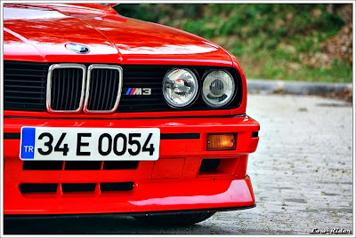 BMW M3 E30 Imola Red 6