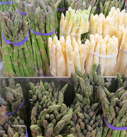 asparagus store display