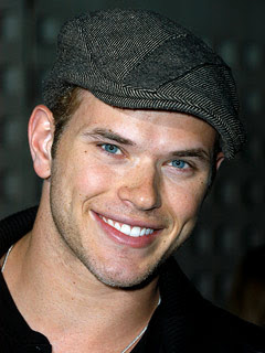 Kellan Lutz photos