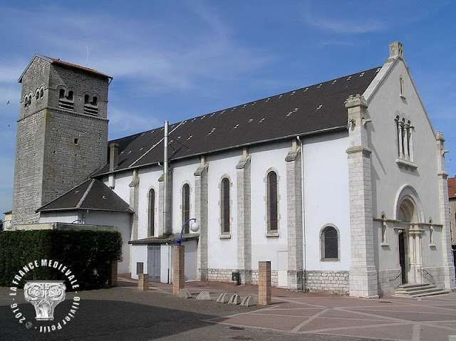 BLENOD-LES-PONT-A-MOUSSON (54) - Clocher roman de l'église Saint-Etienne