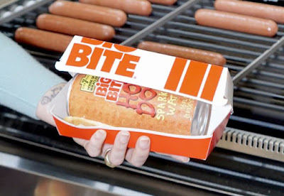 A can of 7-Eleven Big Bite Hot Dog Sparkling Water.