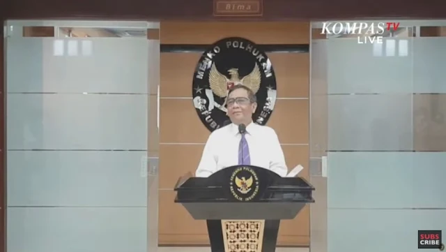 yang masuk ke Indonesia menjadi perkara sendiri di tengah pandemi Mahfud soal TKA Dilarang Masuk Indonesia: Karena Ada yang Ribut