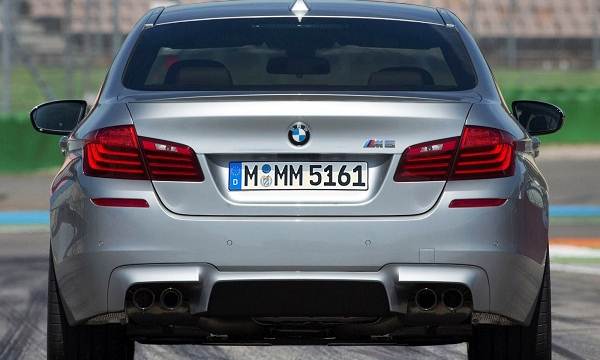 2017 BMW M5 Price