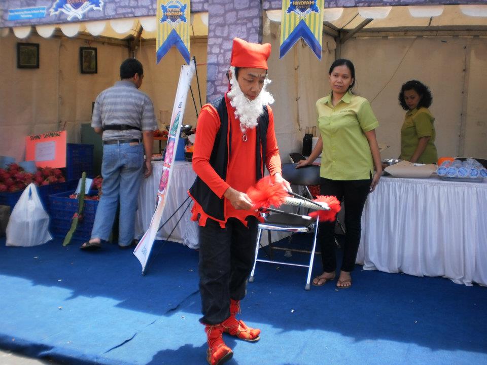 Sulap Badut Garut: event bank bjb (kuningan , 10-11 dec 2011)