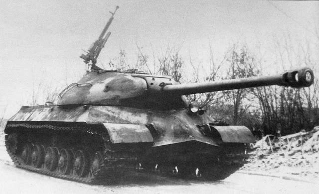  ИС-3 на испытаниях, март 1945 г.