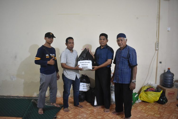 LDII Maluku Peduli, Berikan Bantuan Korban Kebakaran Pasar Mardika