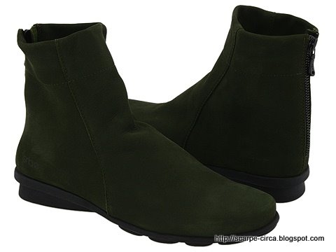 Scarpe circa:circa-97343620