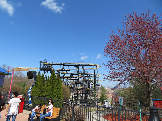 Gotham City Gauntlet Roller Coaster Six Flags New England