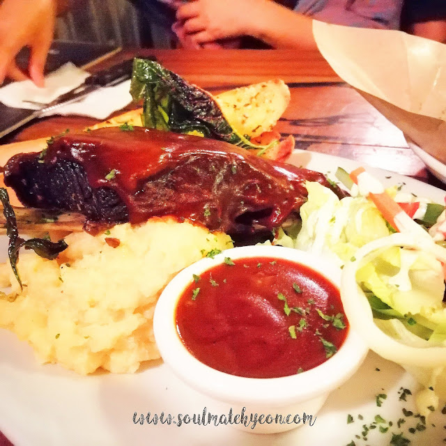 BBQ Ribs; Dinner at Shoney's Dining & Bar