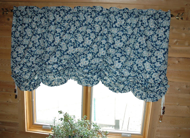 Free Pattern Balloon Valance5