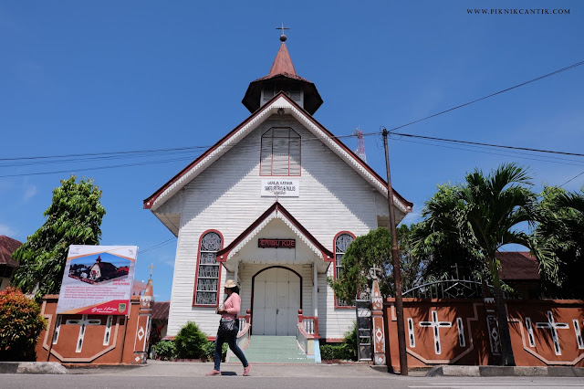 Gereja Tua Santo Petrus Bagansiapiapi