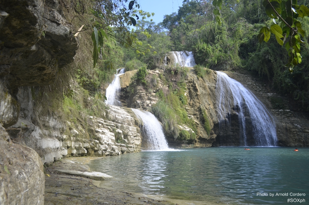 Tres Andanas Falls in Lebak