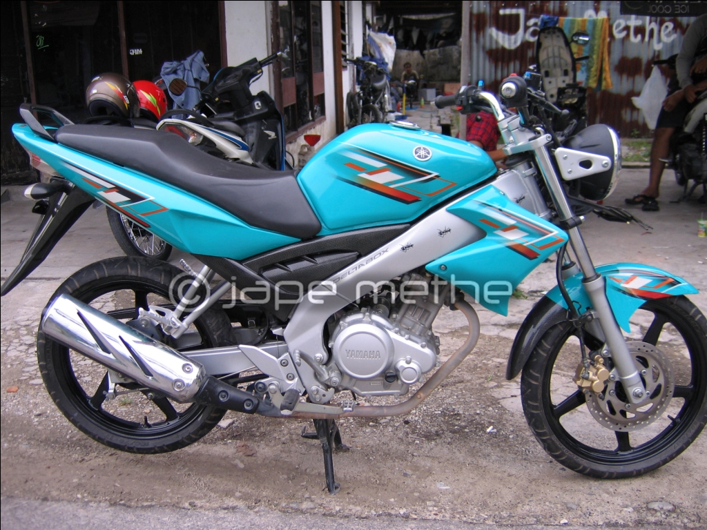 Modifikasi Vixion 2011 Airbrush Terupdate Sound Modif